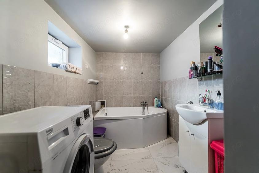 Casă cu 3 camere cu Teren 3950 Mp în Dorobanți