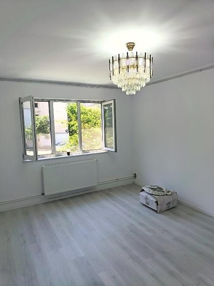Vînd apartament 3 camere  - 9