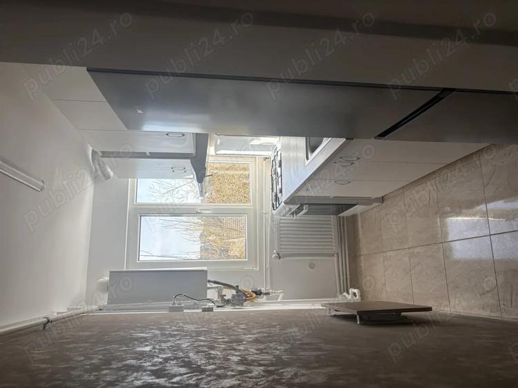 Apartament cu 2 camere nedecomandat în 14 Mai