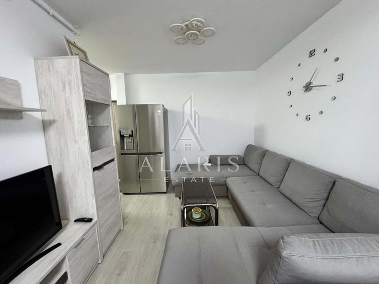 Apartament cu 3 camere decomandat, mobilat în Torontalului
