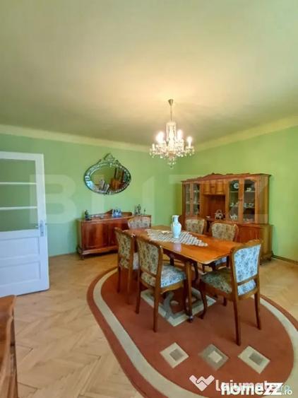 Casă cu 5 camere cu Teren 248 Mp în Turda