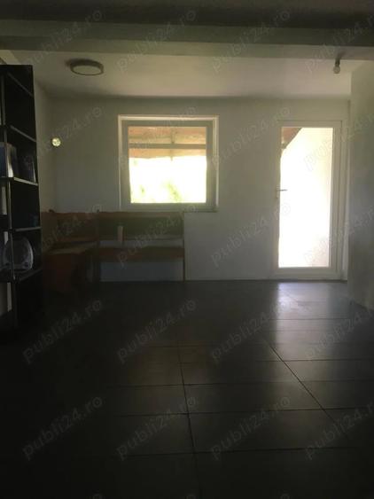 Casă cu 3 camere cu Teren 1748 Mp în Checea