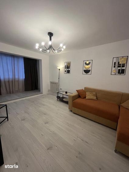 Apartament cu 2 camere decomandat în City Park Mall