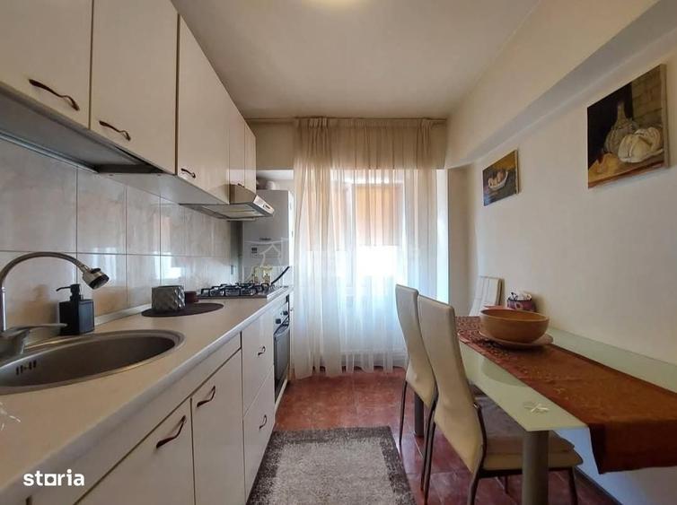 Apartament cu 3 camere în Ultracentral
