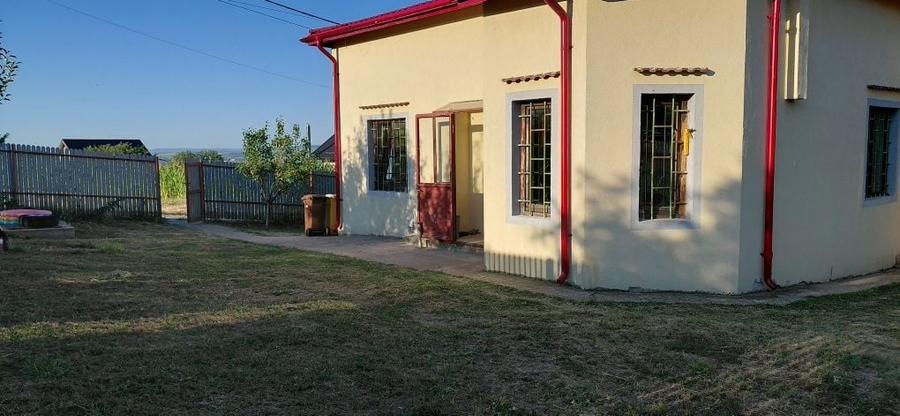 Casă cu Teren 550 Mp în Chicerea