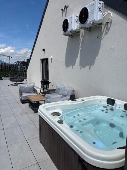 Apartament cu 2 camere decomandat în Exterior Vest