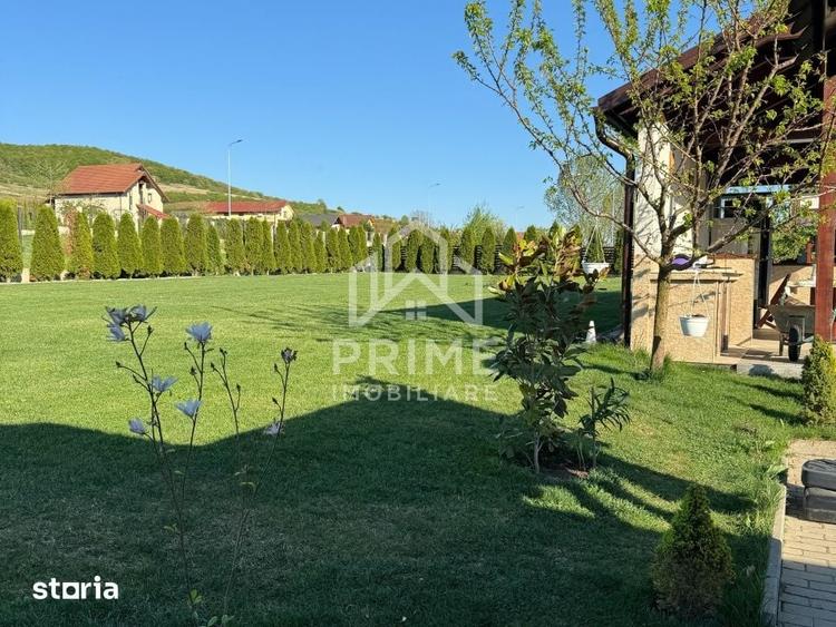 Casă cu 4 camere cu Teren 2000 Mp în Ciugud