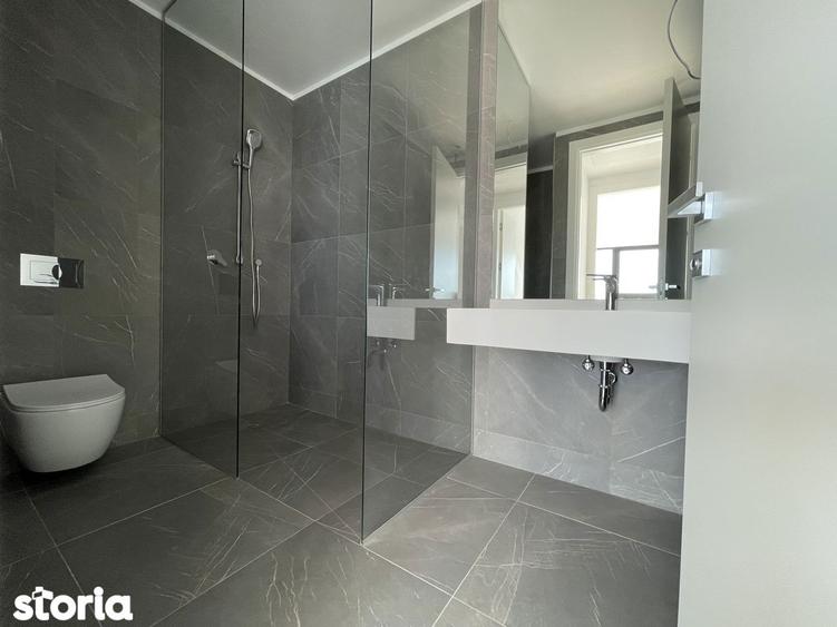 Apartament cu 2 camere semidecomandat în Tei