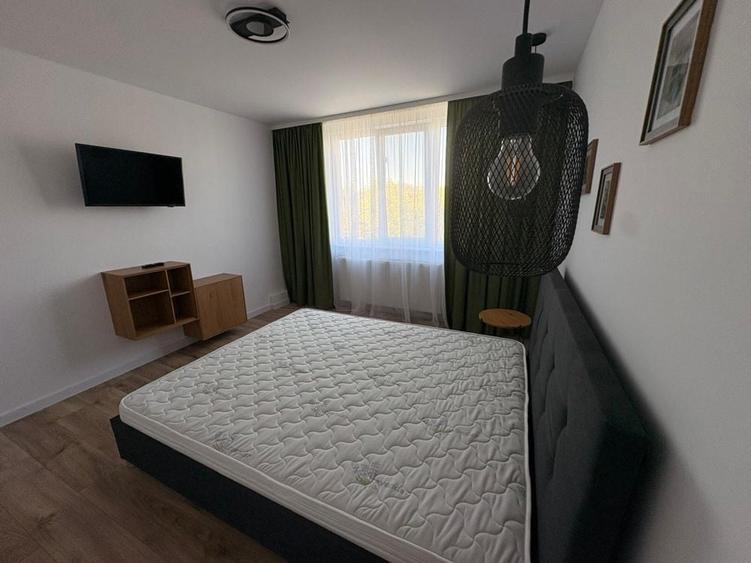 Apartament cu 2 camere în Micro 16