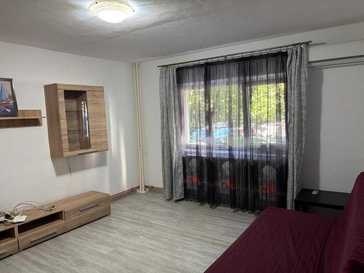 Apartament cu 2 camere decomandat, mobilat în Fundeni