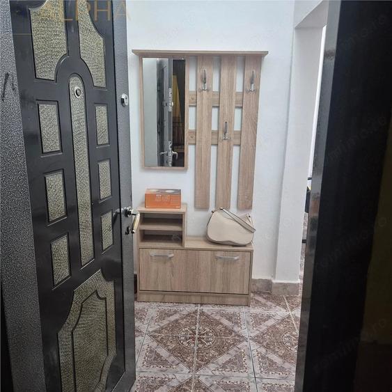 Apartament cu 2 camere decomandat în Sud