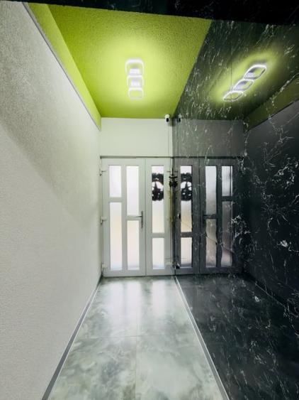 Duplex cu 4 camere cu Canalizare în Moșnița Veche