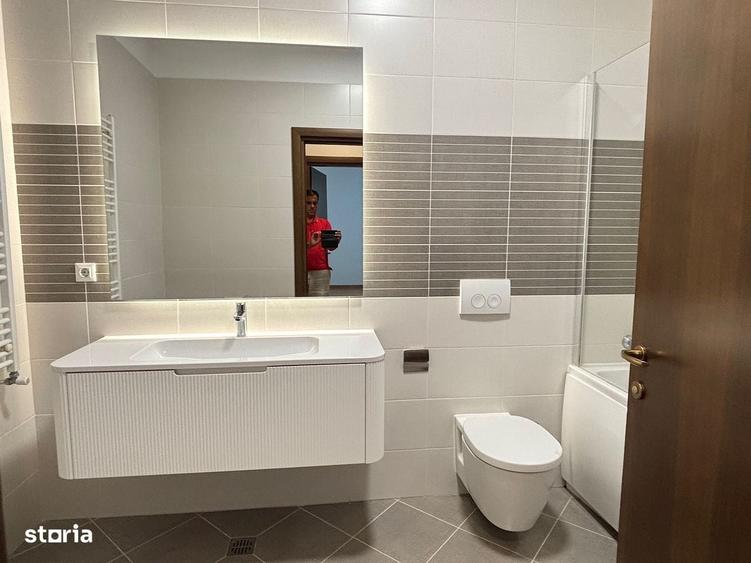 Apartament cu 4 camere în Grozești