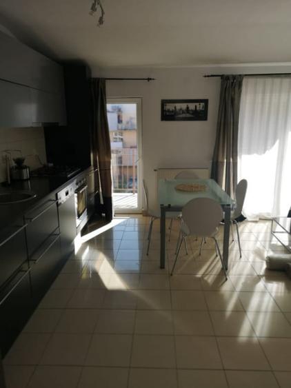 Apartament cu 2 camere semidecomandat în Florești — fotografia 2