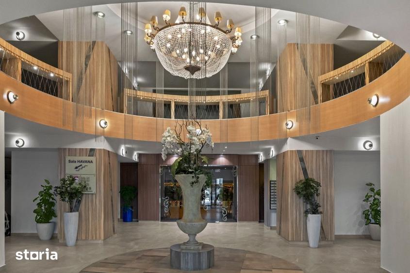 Apartament cu 3 camere, mobilat în Văcăresti