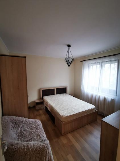 Apartament cu 2 camere decomandat, mobilat în Tătărași — fotografia 2