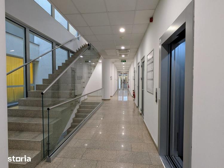 Spațiu comercial, de 100 mp, în Șagului
