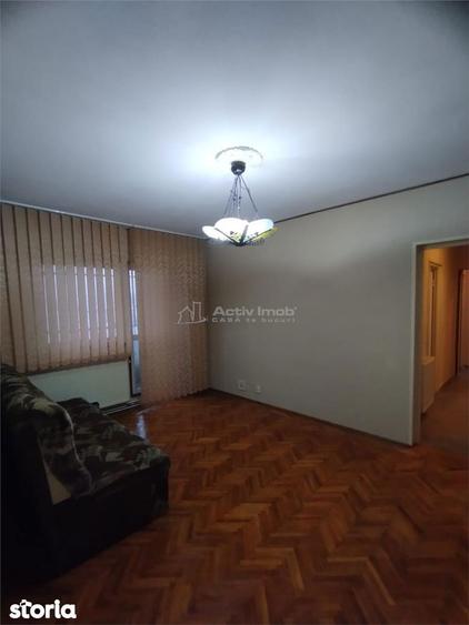 Apartament cu 4 camere în Nord