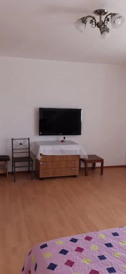 Apartament cu 2 camere decomandat în Obor