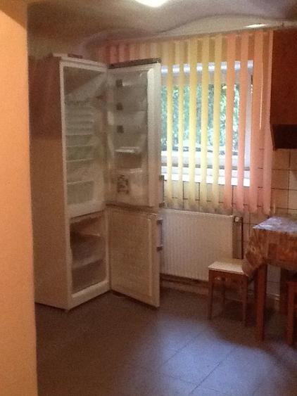 Apartament cu 2 camere semidecomandat în Exterior Vest