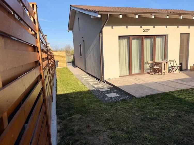 Casă cu Teren 218 Mp în Central