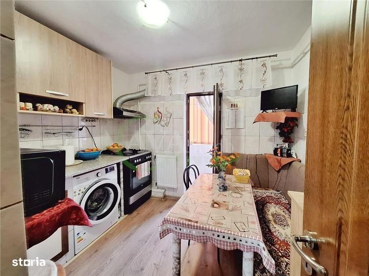 Apartament cu 2 camere decomandat în Central
