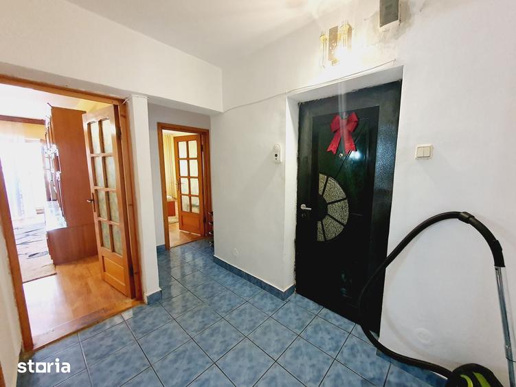 Apartament cu 2 camere decomandat în Tătărași