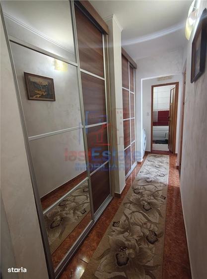 Superb - Apartament 3 camere decomandat - 8