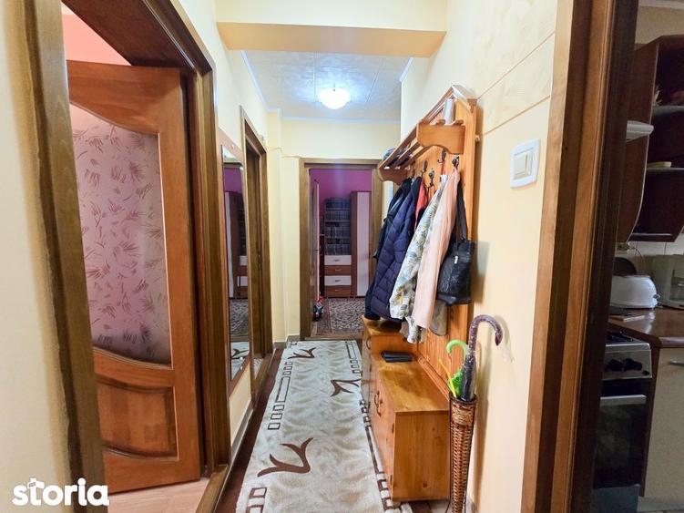 Apartament cu 3 camere decomandat, mobilat în Gheorgheni — fotografia 3