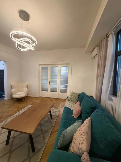 Apartament cu 3 camere decomandat în Unirii