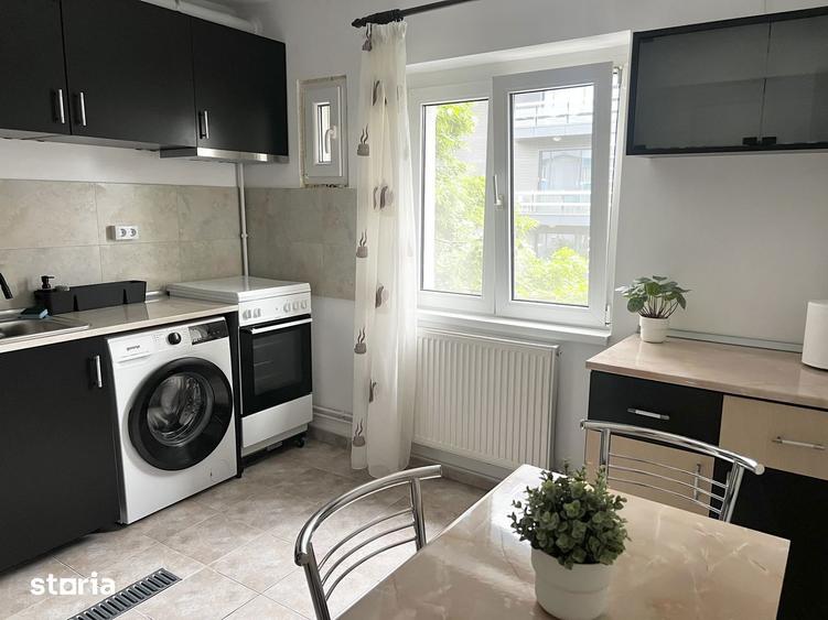 Apartament cu 2 camere decomandat în Aviației
