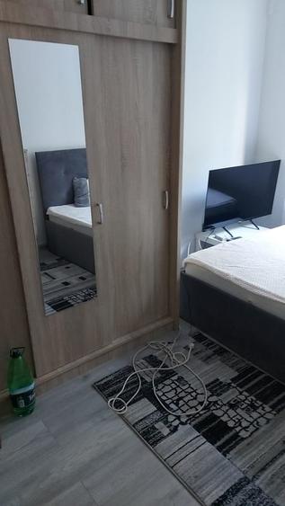 Apartament cu 3 camere decomandat în Pantelimon
