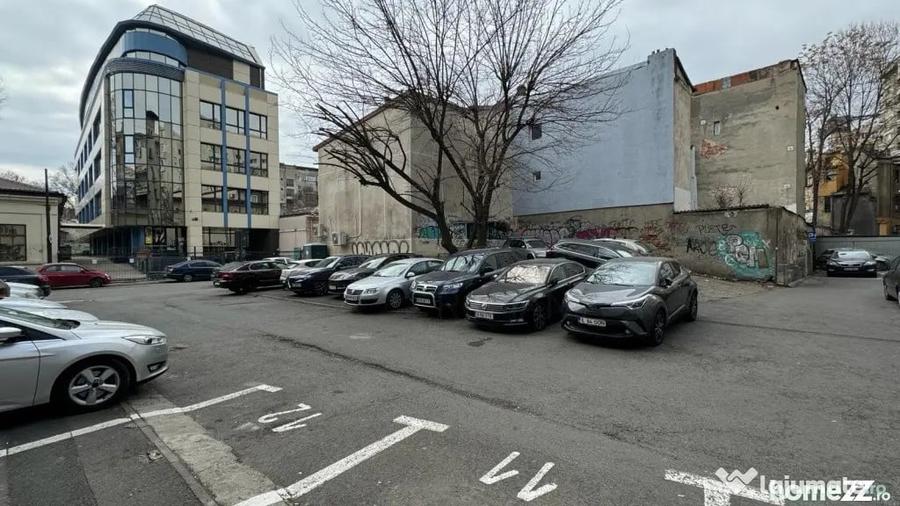 Teren în Romană