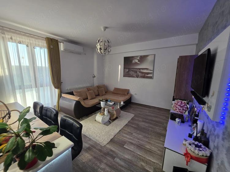 Apartament cu 2 camere decomandat în Găvana