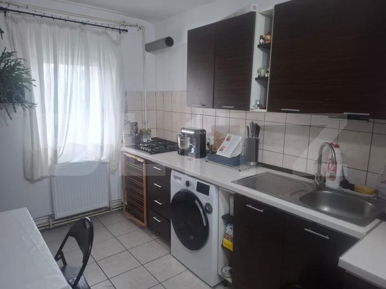 Apartament de vanzare, 58 mp, zona Gaesti - str. Cuza Voda - 10