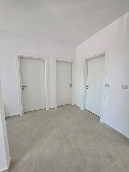 Casă cu 3 camere în Hemeiuș