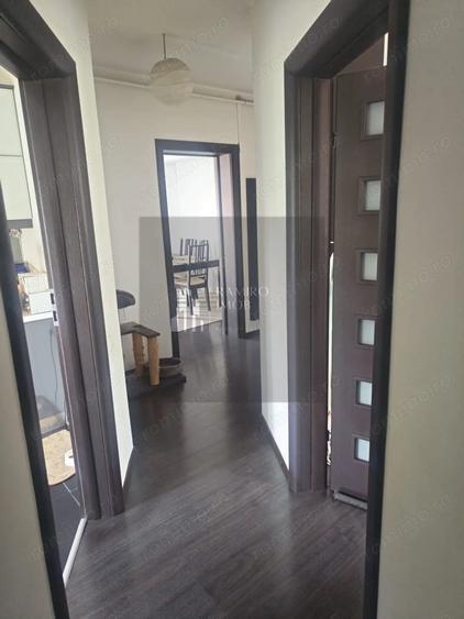 Apartament cu 3 camere decomandat în Dobroești