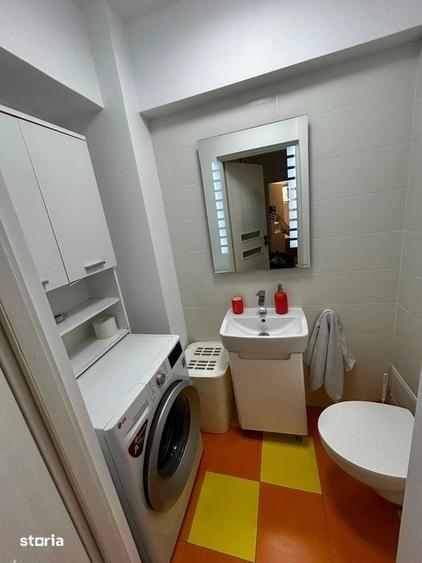 Apartament cu 3 camere decomandat, mobilat în Berceni