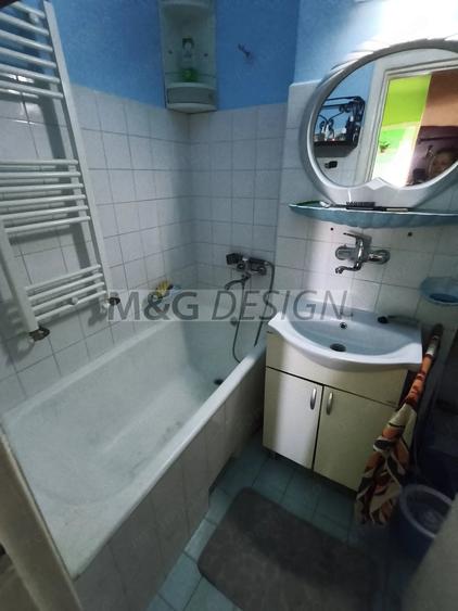 Apartament cu 2 camere decomandat în Dacia
