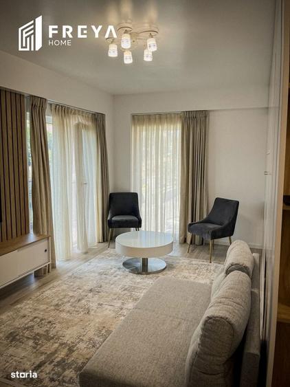 Apartament cu 7 camere în Bucium