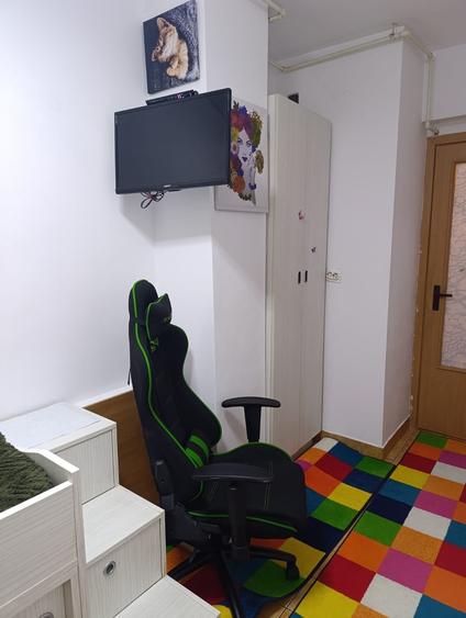 Garsonieră decomandată în Drumul Taberei