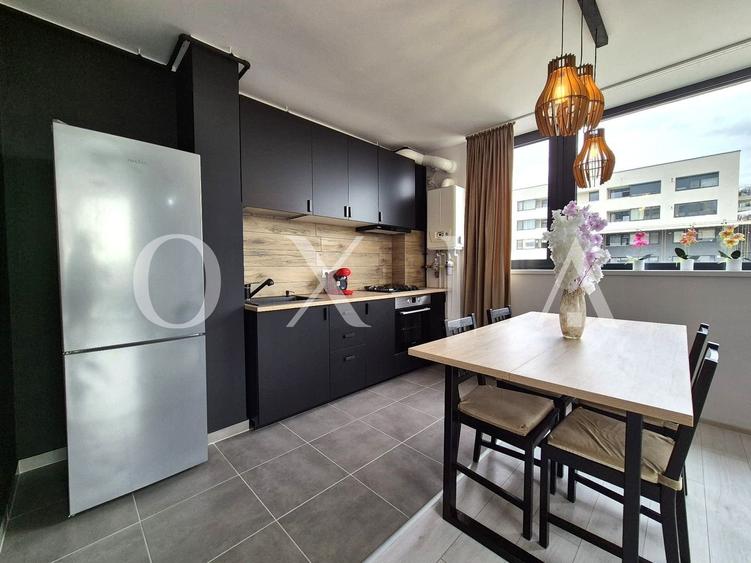 Apartament cu 2 camere semidecomandat, mobilat în Torontalului