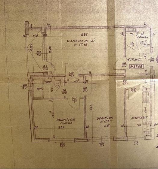 Apartament cu 3 camere circular în Drumul Taberei