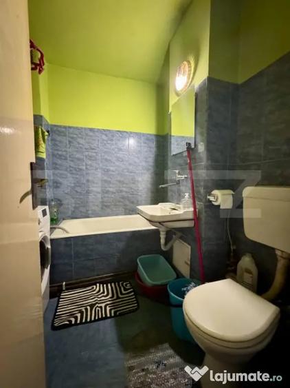 Apartament cu 4 camere decomandat în Tudor