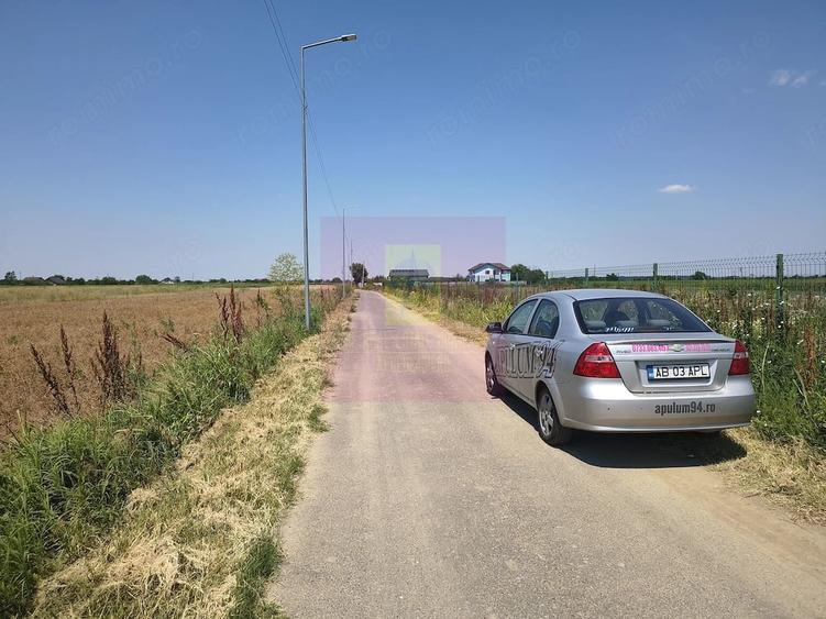 Teren de 582 mp, în Copăceni