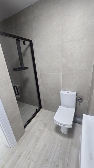 Apartament cu 2 camere semidecomandat în Central — fotografia 3