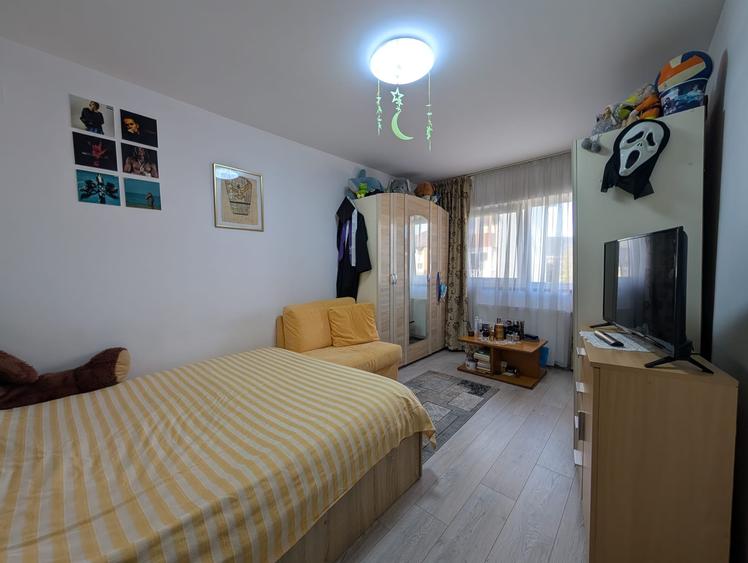 Apartament 2 camere decomandat etaj 1 zona Catanelor, Floresti - 12