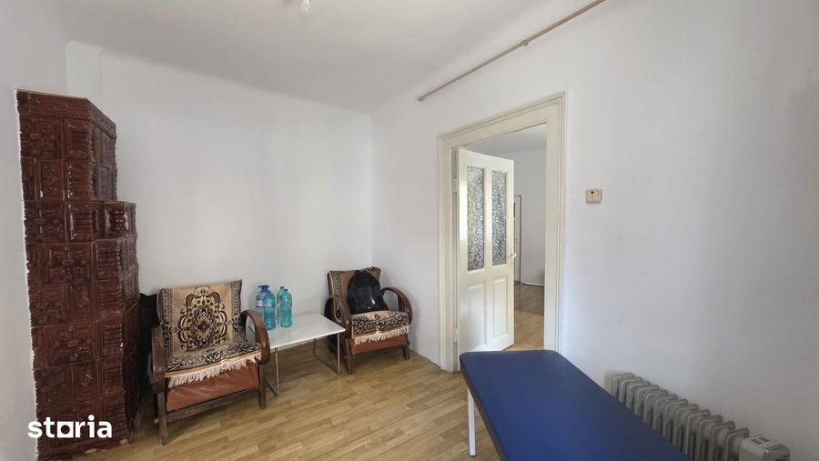 Casă cu 2 camere cu Teren 150 Mp în Iancului