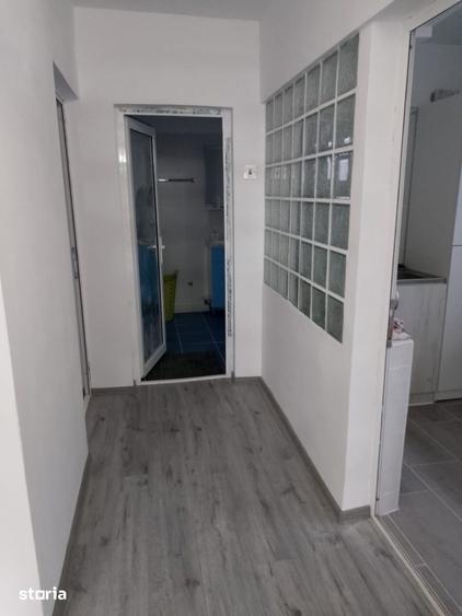 Casă cu 4 camere cu Teren 173 Mp în Călărași