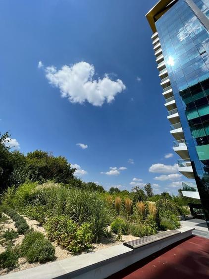 Apartament cu 3 camere semidecomandat în Herăstrău